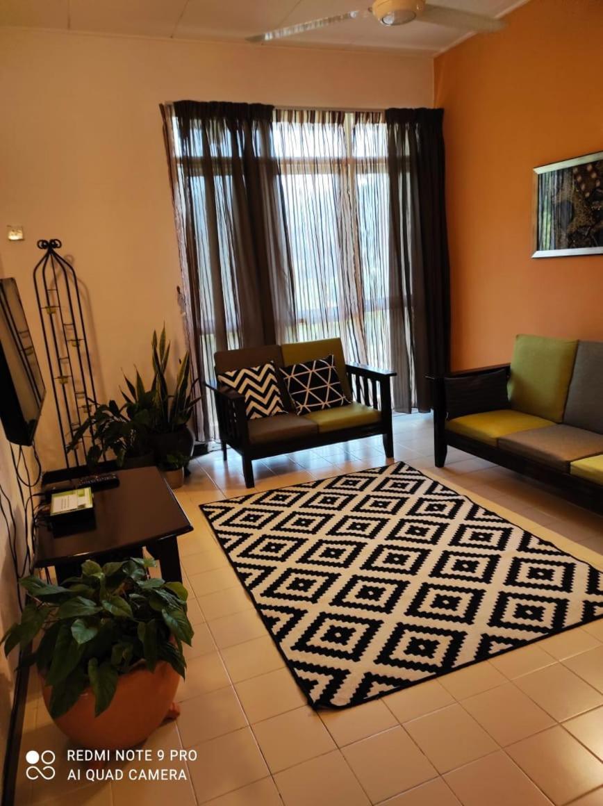 Jean Cleancomfy Apt Near Beach Batu Ferringhi Exterior photo