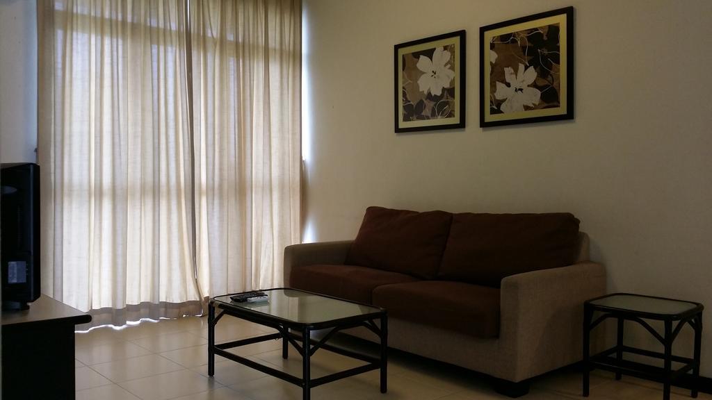 Jean Cleancomfy Apt Near Beach Batu Ferringhi Room photo