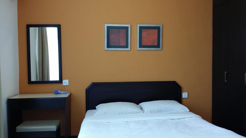 Jean Cleancomfy Apt Near Beach Batu Ferringhi Room photo
