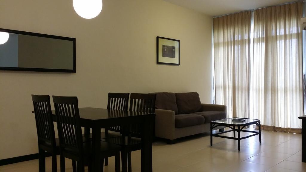 Jean Cleancomfy Apt Near Beach Batu Ferringhi Room photo